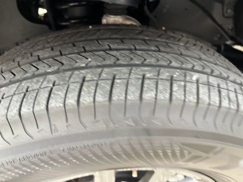 Used 2025 Toyota 4Runner SR5 image 30