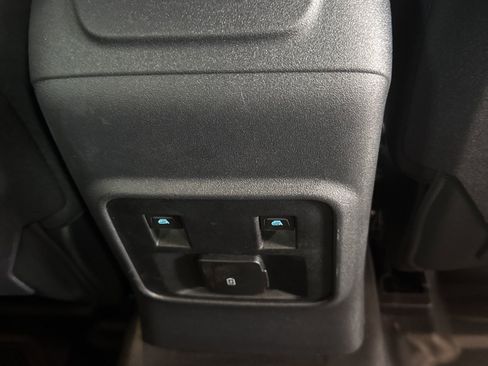 Used 2024 Ford Bronco Badlands image 17