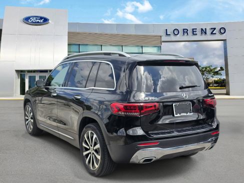 Used 2023 Mercedes-Benz GLB 250 4MATIC image 3