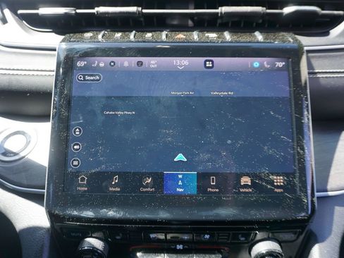 Used 2022 Jeep Grand Cherokee L Limited w/ Luxury Tech Group II image 9