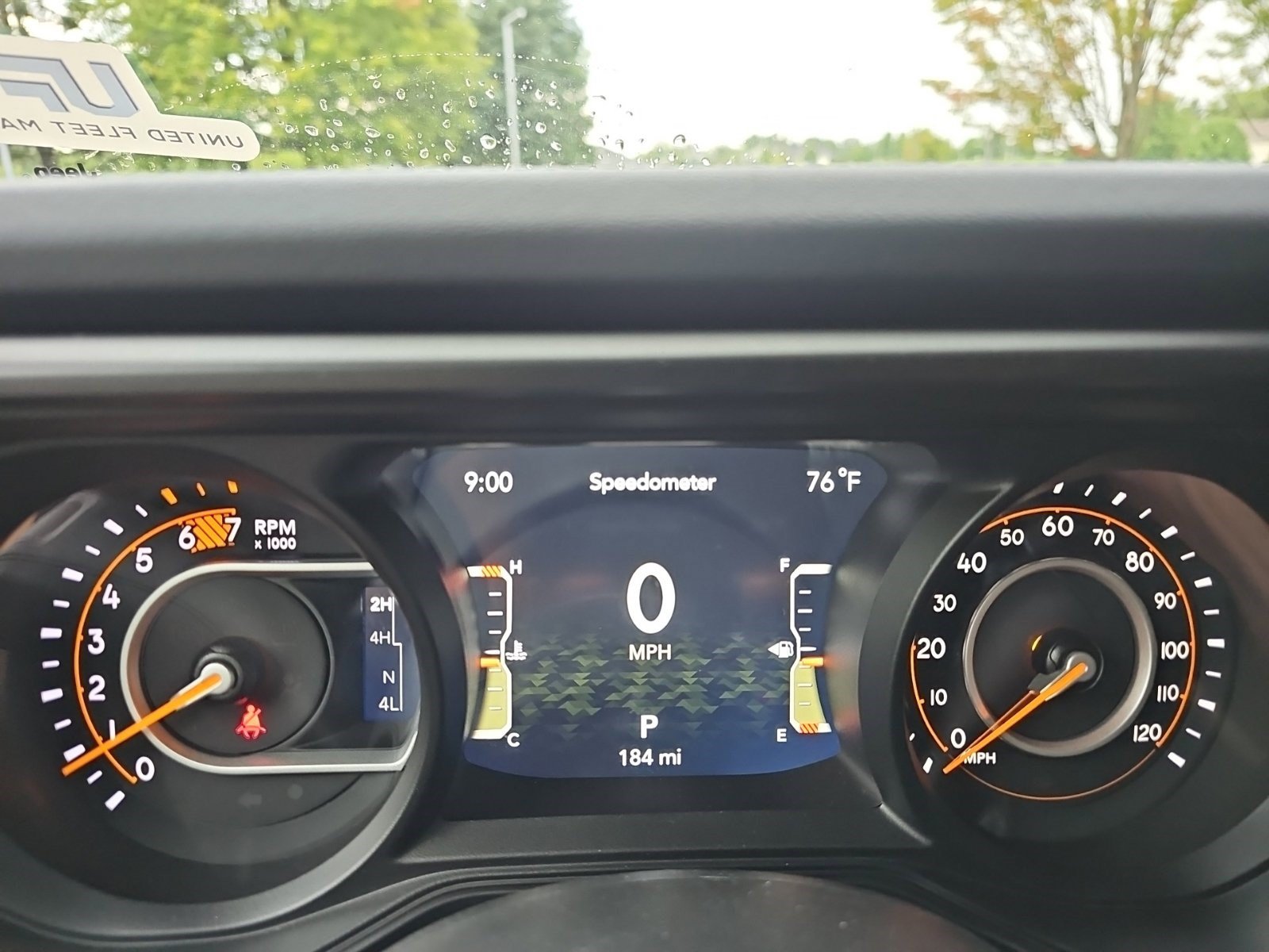 Used 2025 Jeep Wrangler Unlimited Sahara AWD/4WD image 24