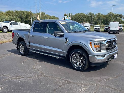 Used 2022 Ford F150 XLT w/ Equipment Group 302A High AWD/4WD image 7
