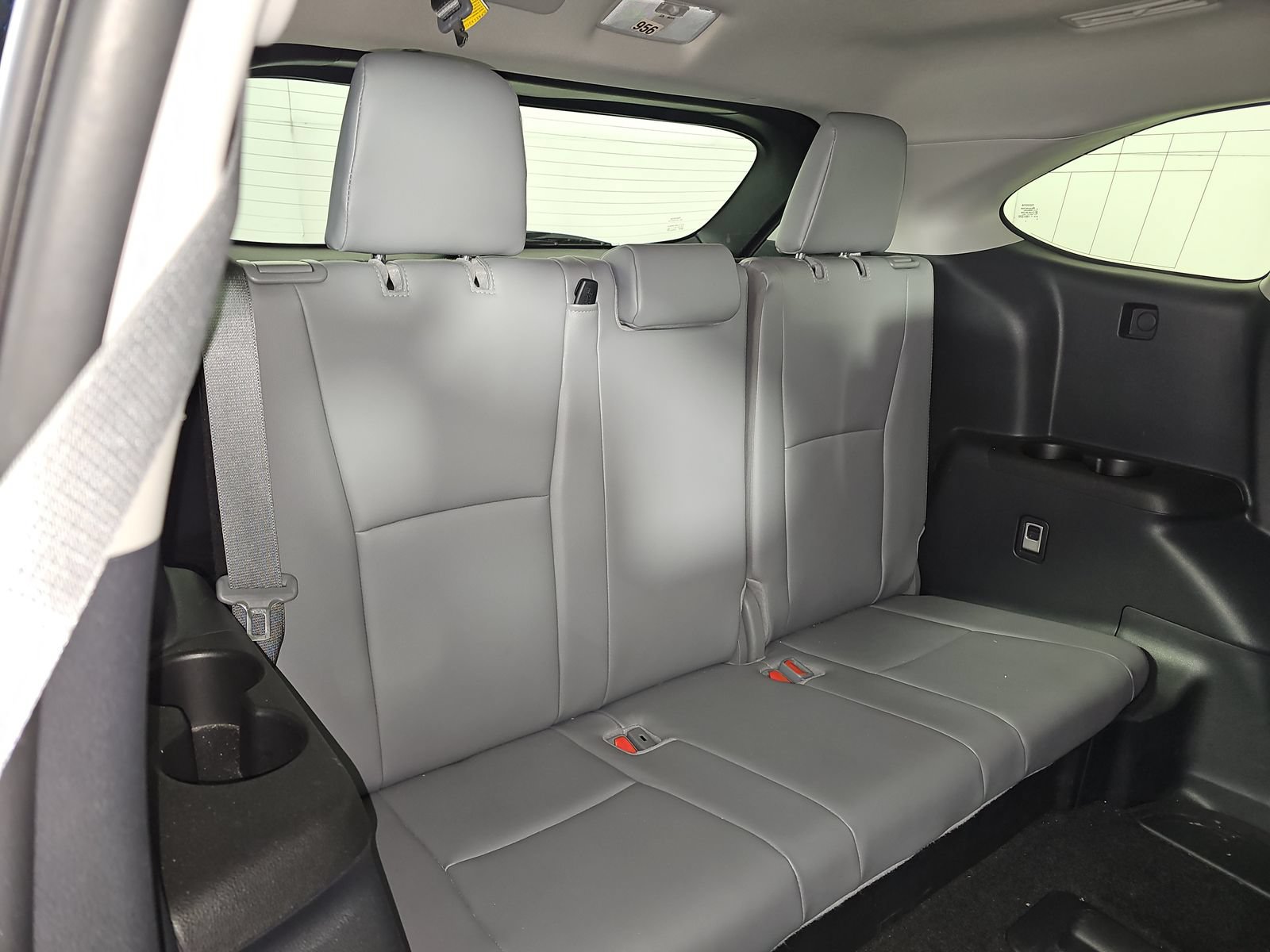 Certified 2026 Toyota Highlander Limited AWD/4WD image 29