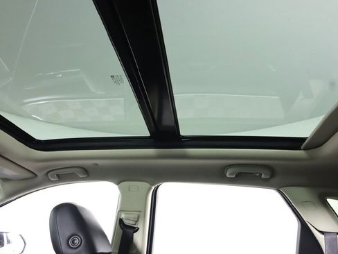 Used 2019 Cadillac XT5 Premium Luxury image 27