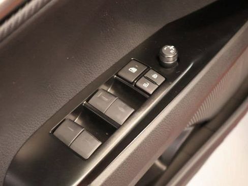 New 2026 Toyota Camry Hybrid image 10