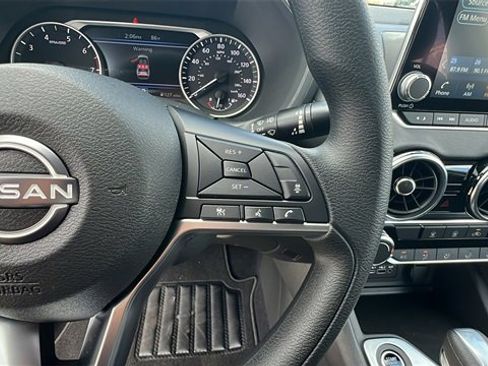 New 2025 Nissan Sentra SV image 27