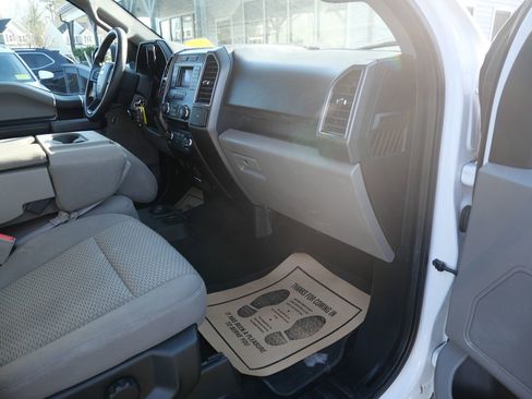 Used 2018 Ford F150 XLT image 15