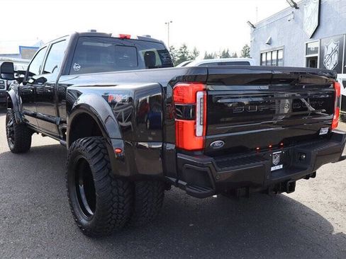 Used 2026 Ford F450 Platinum w/ FX4 Off-Road Package AWD/4WD image 3
