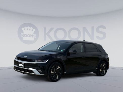 New 2025 Hyundai Ioniq 5 SE image 1