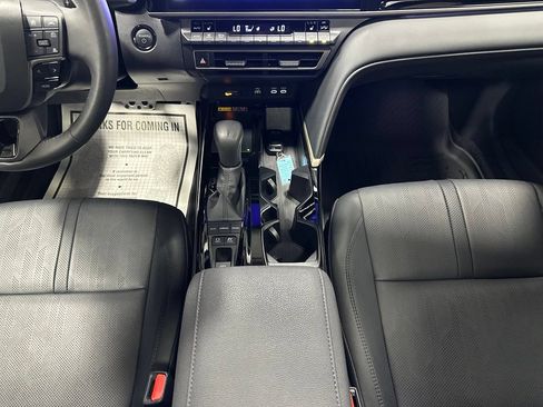 Used 2026 Toyota Camry XSE FWD image 40