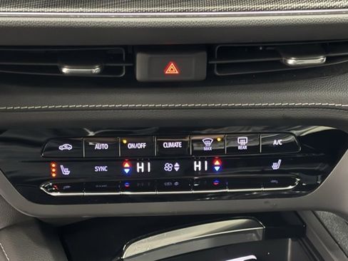 Used 2022 Buick Envision Preferred image 24