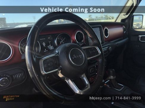 Used 2021 Jeep Gladiator Rubicon image 10