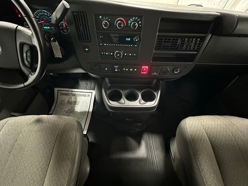 Used 2022 Chevrolet Express 3500 w/ Power Convenience Package image 27