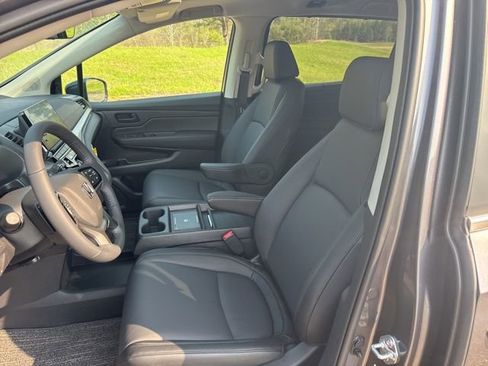 New 2026 Honda Odyssey EX-L image 17