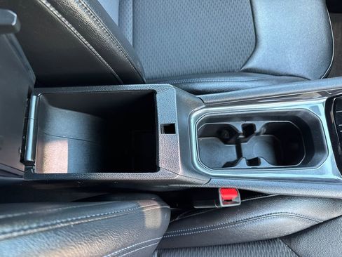 Used 2024 Jeep Compass Latitude AWD/4WD image 16