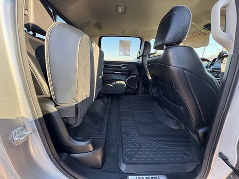 Used 2022 RAM 1500 Laramie image 28