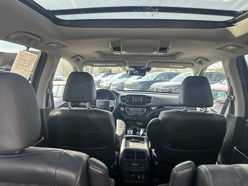 Used 2022 Honda Pilot Elite image 13