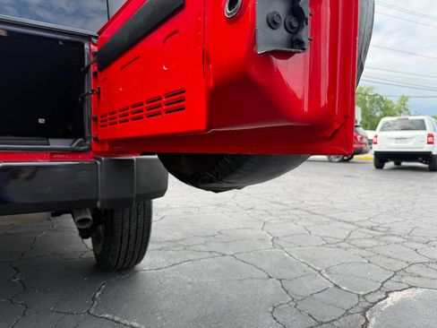 Used 2017 Jeep Wrangler Unlimited Sport AWD/4WD image 8