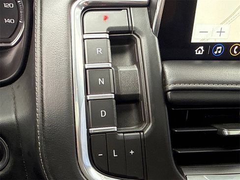 Used 2021 Chevrolet Tahoe Z71 w/ Rear Media and Nav Package image 35