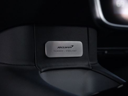 Used 2023 McLaren Artura RWD image 60