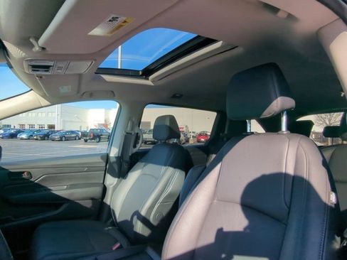 Used 2025 Honda Odyssey EX-L image 11