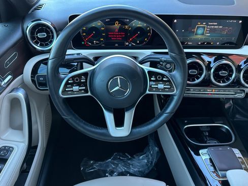 Used 2020 Mercedes-Benz A 220 image 13
