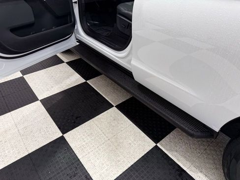 New 2026 Ford Expedition Active image 38