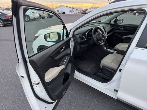 Certified 2025 Subaru Ascent Premium image 14