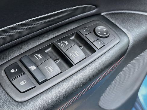 Used 2025 Dodge Durango R/T AWD/4WD image 13