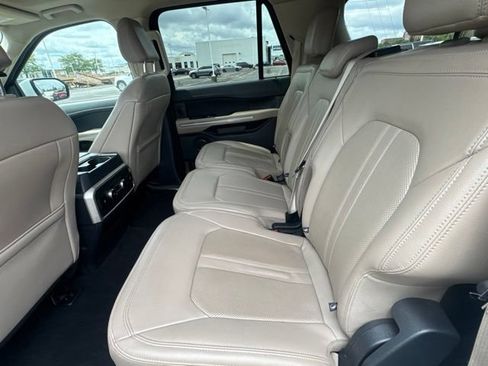 Used 2024 Ford Expedition Max Limited AWD/4WD image 14