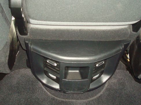 Used 2024 RAM 2500 Big Horn AWD/4WD image 11
