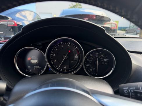 Used 2022 MAZDA MX-5 Miata Grand Touring image 22