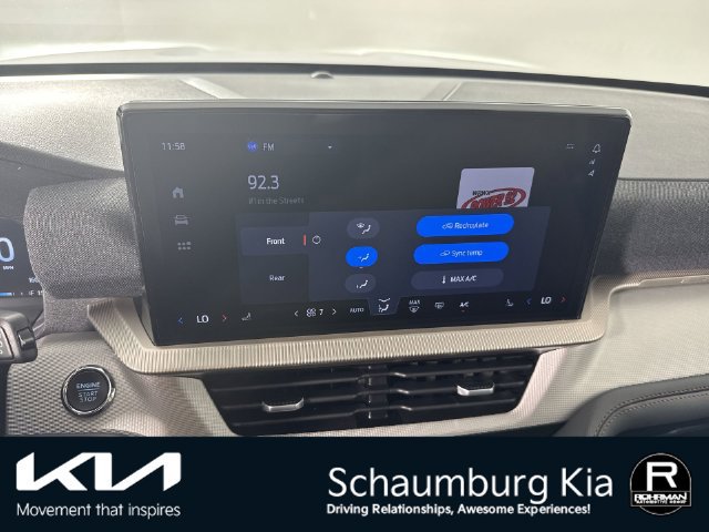Used 2026 Ford Explorer Active AWD/4WD image 9