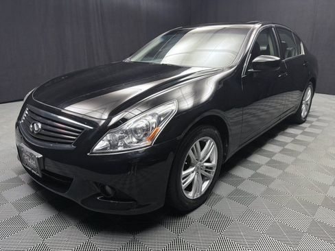 Used 2010 INFINITI G37 x Sedan w/ Premium Pkg AWD/4WD image 2