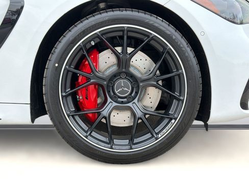 New 2026 Mercedes-Benz CLE 53 AMG 4MATIC Coupe image 11