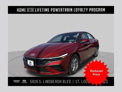 Used 2026 Hyundai Elantra SE