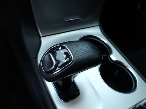 Used 2015 Jeep Grand Cherokee SRT w/ Trailer Tow Group IV image 11