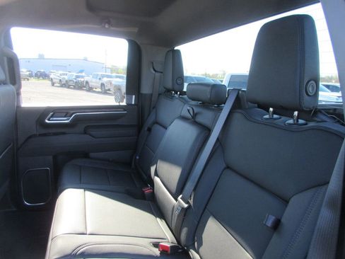 New 2026 GMC Sierra 2500 SLT image 14