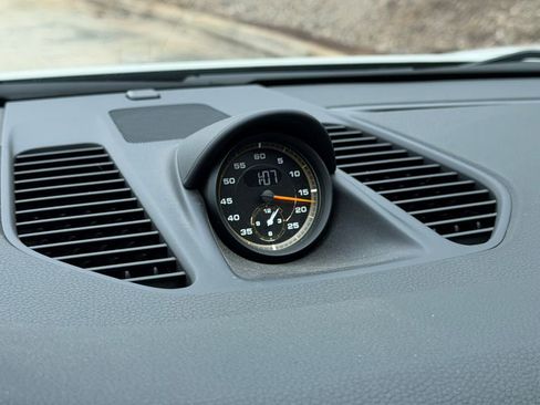 Used 2019 Porsche 911 GT3 RS image 18