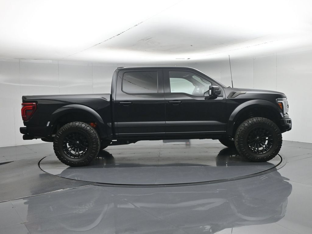 Used 2024 Ford F150 Raptor AWD/4WD image 32
