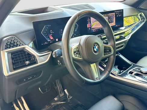 Certified 2024 BMW X5 sDrive40i w/ M Sport Package RWD image 9