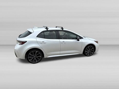Used 2021 Toyota Corolla XSE FWD image 4