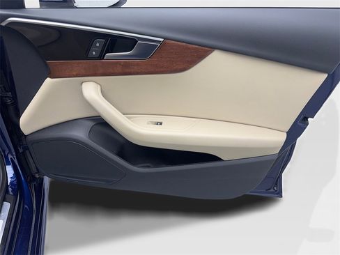 Used 2022 Audi A4 2.0T Premium w/ Convenience Package image 48