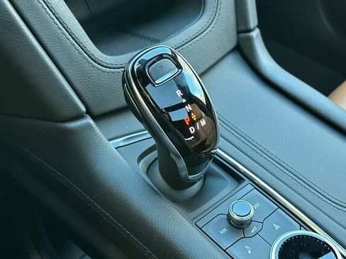 New 2025 Cadillac XT5 Premium Luxury w/ LPO, Floor Liner Package image 21