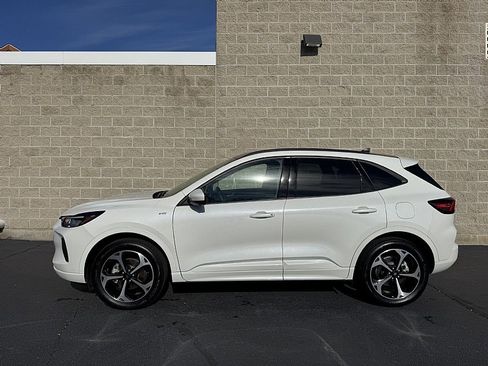 Used 2024 Ford Escape ST-Line Select w/ Tech Pack #2 image 7