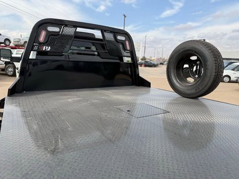 New 2026 RAM 3500 Tradesman w/ Chrome Appearance Group A AWD/4WD image 9