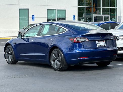 Used 2020 Tesla Model 3 Standard Range Plus image 5
