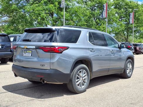 Used 2023 Chevrolet Traverse LT AWD/4WD image 5