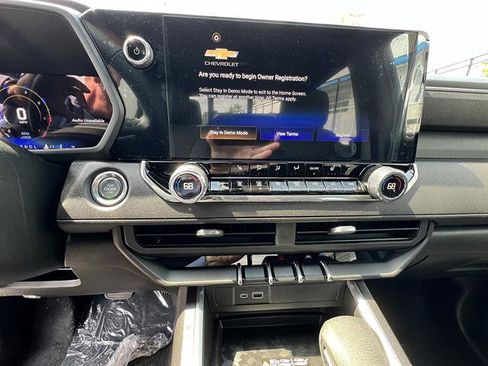 New 2026 Chevrolet Colorado Trail Boss AWD/4WD image 14