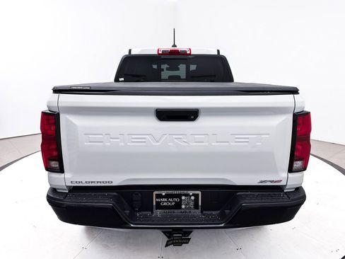 Used 2024 Chevrolet Colorado ZR2 AWD/4WD image 15
